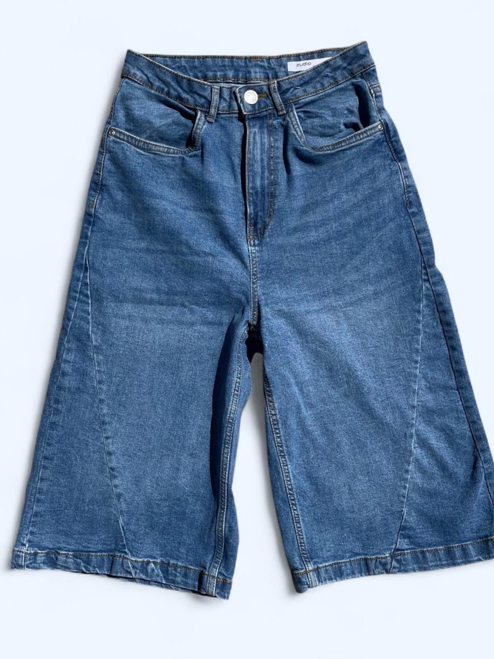 Zudio High-Waist Blue Denim Wide-Leg Jean Shorts Jorts Women’s 26
